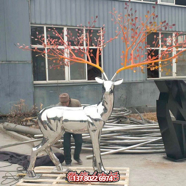 精致不銹鋼鏡面雕塑擺件，為您的園林景觀增添精彩