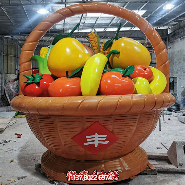 玻璃鋼制彩繪水果籃，專為戶外采摘量身打造的擺件