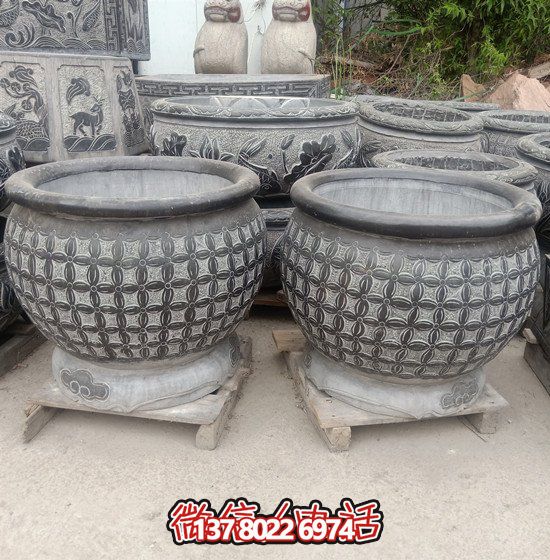 自然美學結合青石石雕、浮雕、編織、雕塑的戶外園林魚缸