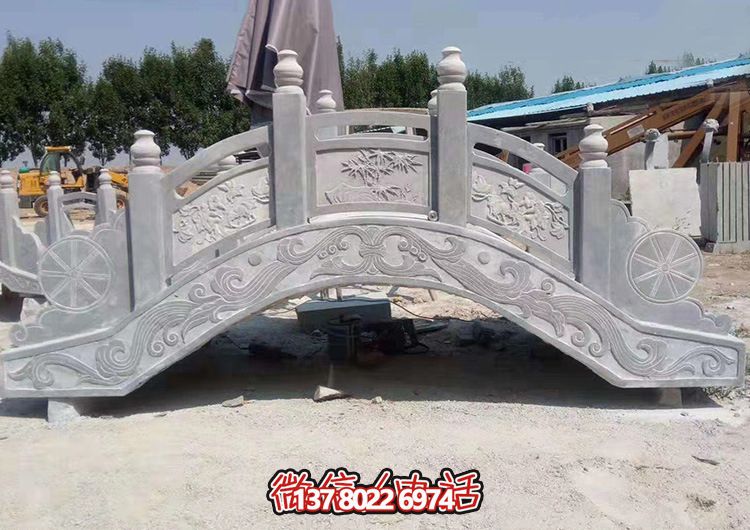 小區(qū)公園池塘仿古拱橋青石雕刻欄桿 小區(qū)公園池塘仿古拱橋青石雕刻欄桿
